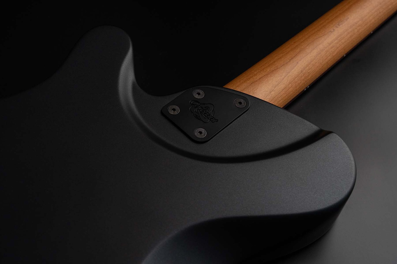 Covenant CUSTOM MODEL AE MBK